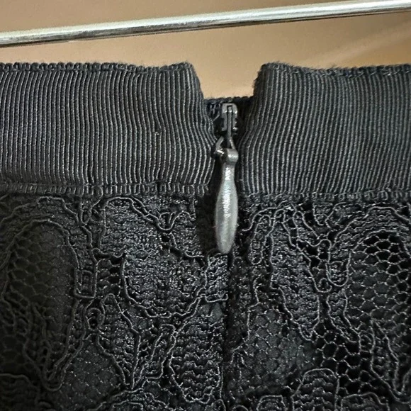 Old Navy Black Lace Midi Skirt Women Sz 16 Flounce Hem Zipper Closure Whimsigoh - Picture 8 of 8